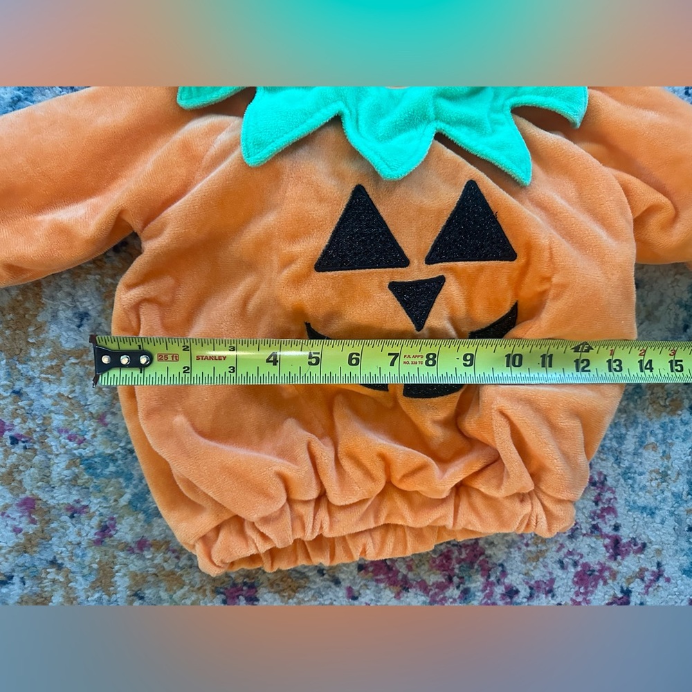 Pumpkin Costume for Baby - Orange and Green. Plush. Super condition! 🎃 - Picture 9 of 11